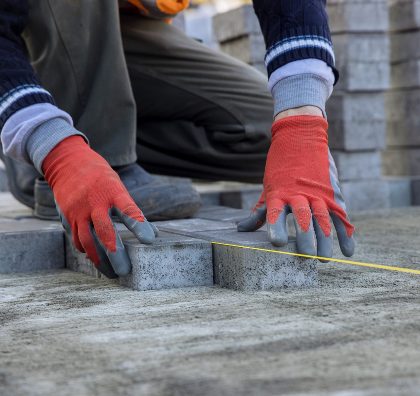 Partnering with a Skilled Paver Contractor Banner